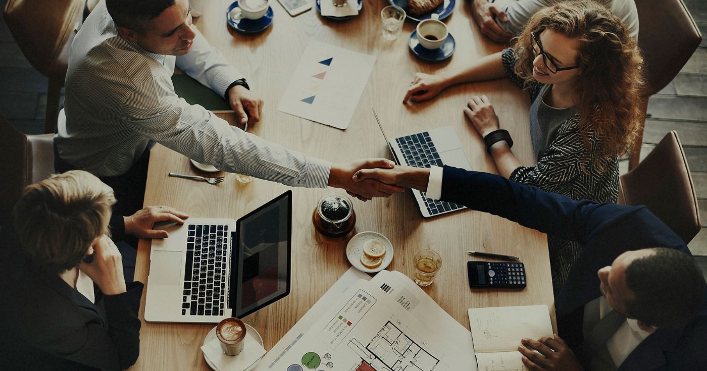 Markanızı Benzersiz Kılacak Kurumsal Kimlik Çalışmaları: Adım Adım Rehber